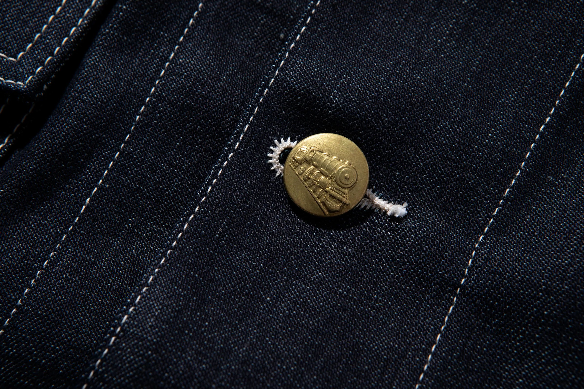 8HU DENIM CHORE COAT - Image 4