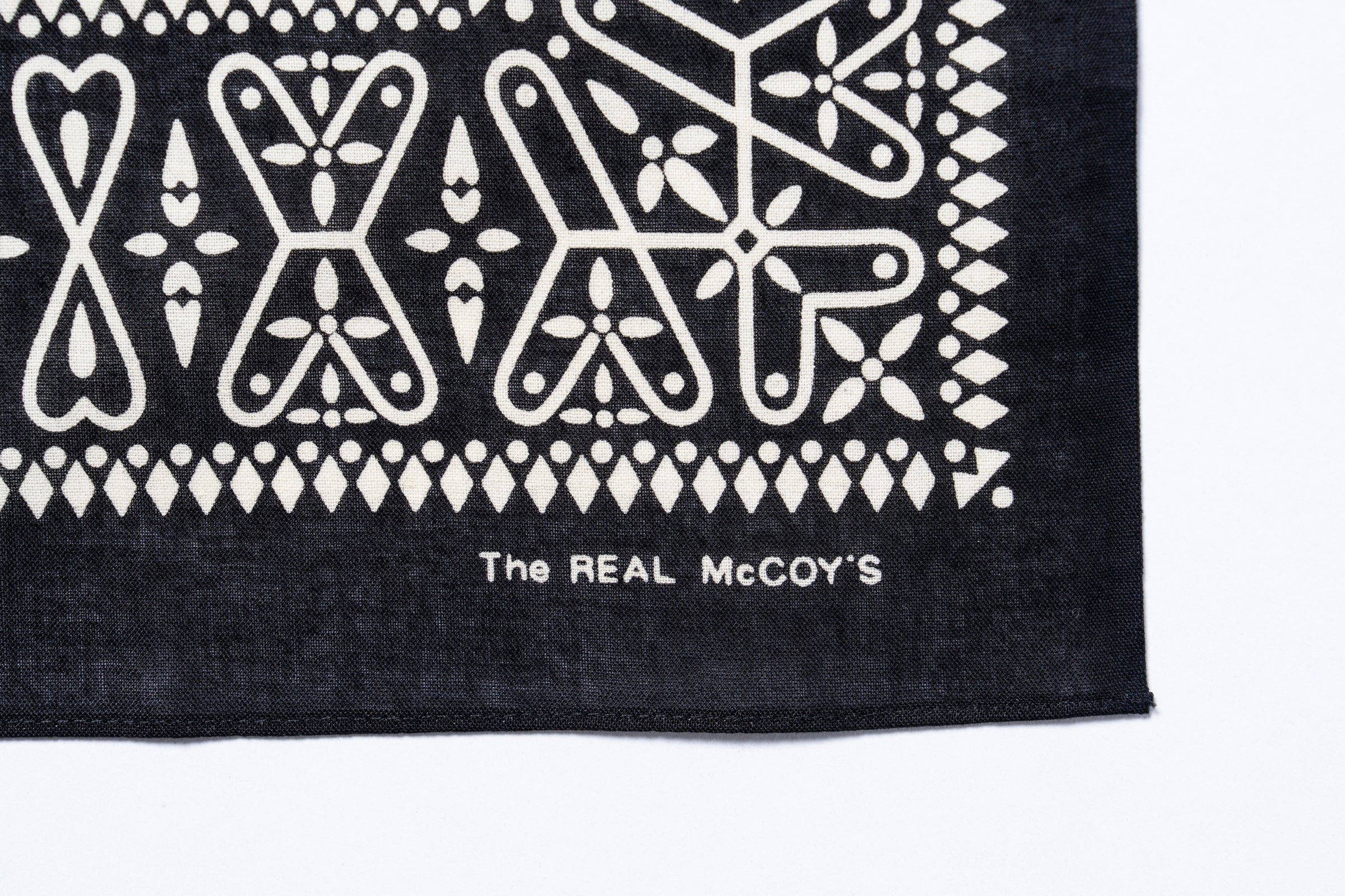 BANDANNA 'CROSS’ - Image 3