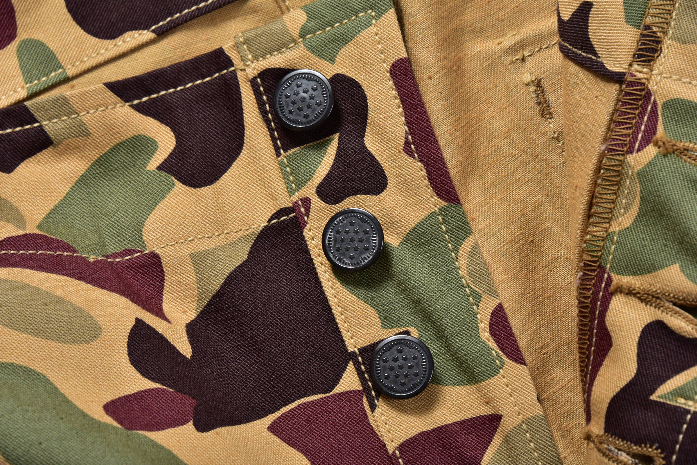 BEO GAM CAMOUFLAGE SHORTS - Image 3