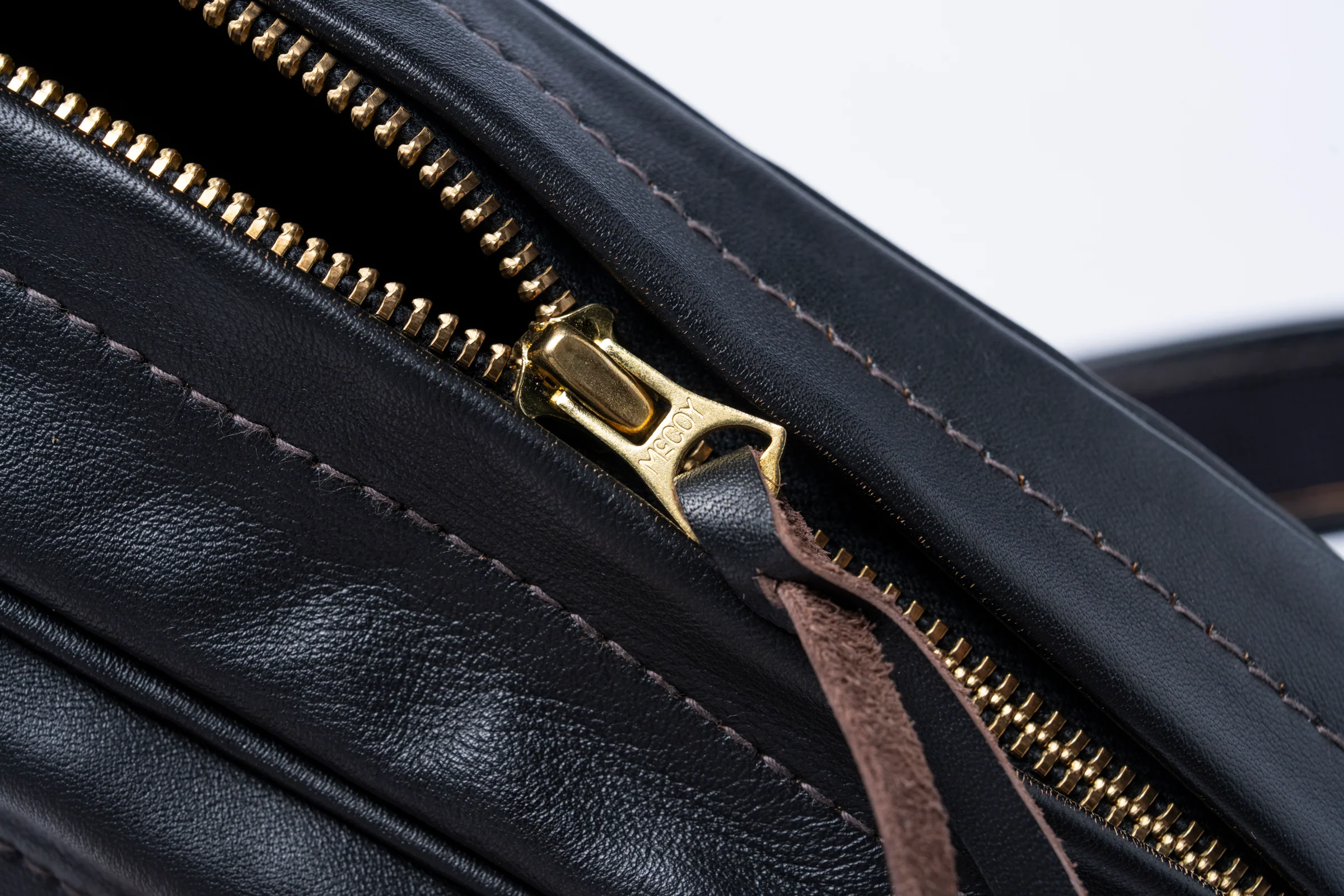 BUCO HORSEHIDE SHOULDER BAG - Image 6