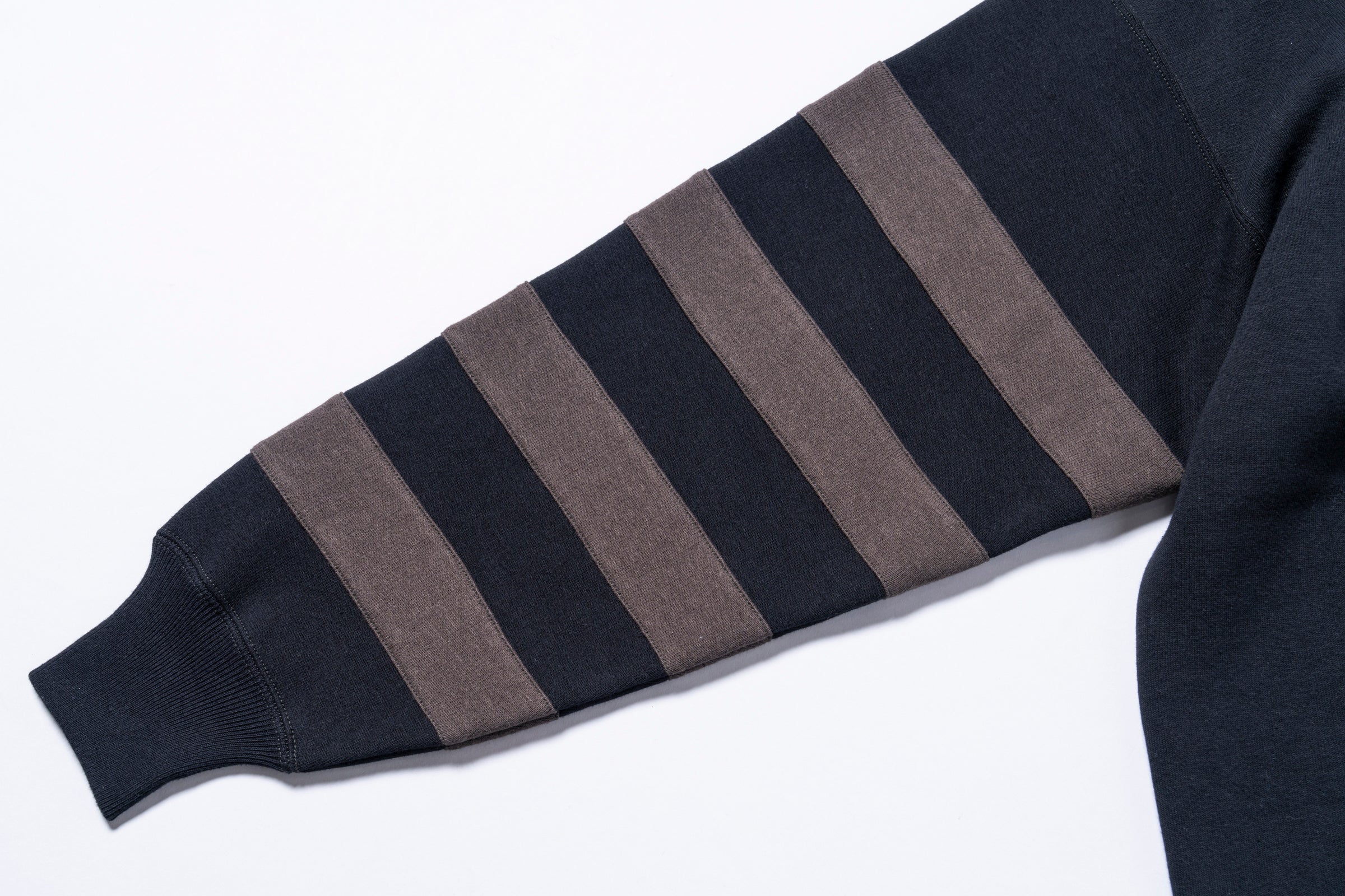 BUCO STRIPED-SLEEVE SWEATSHIRT - Image 5