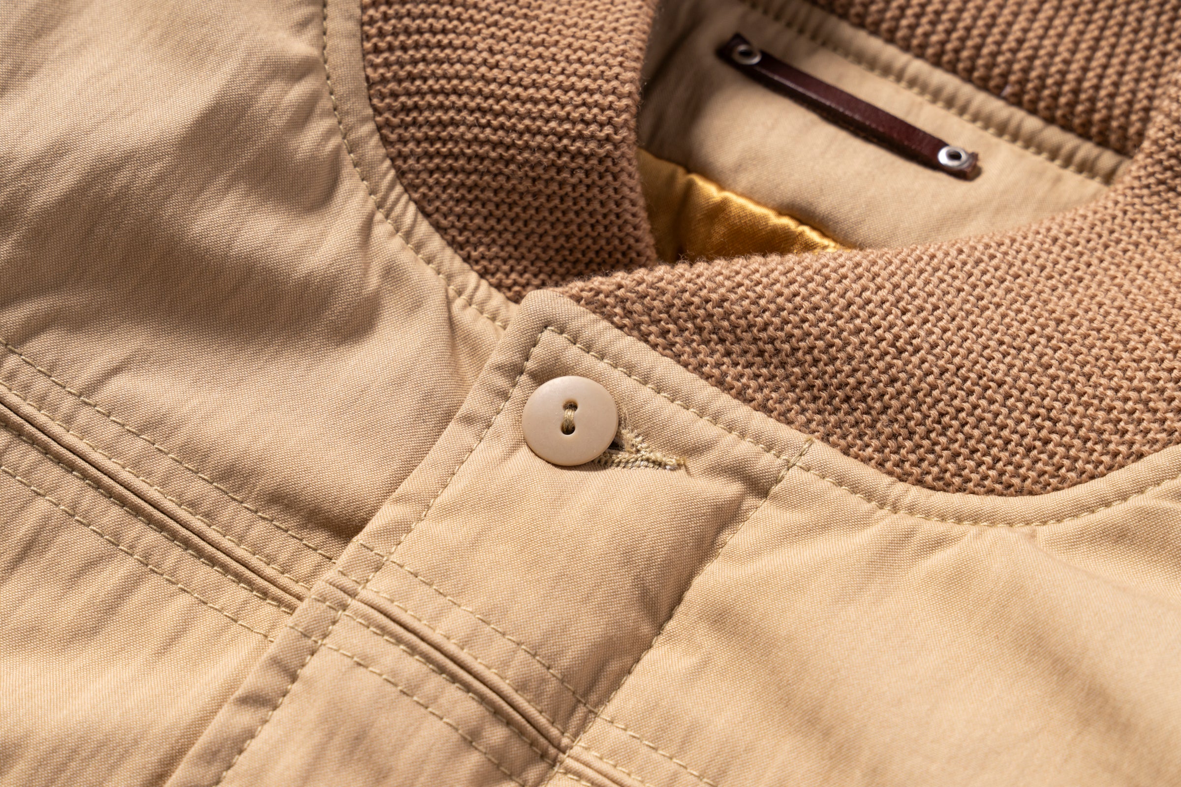 CAPE SHOULDER SPORTS JACKET - Image 5