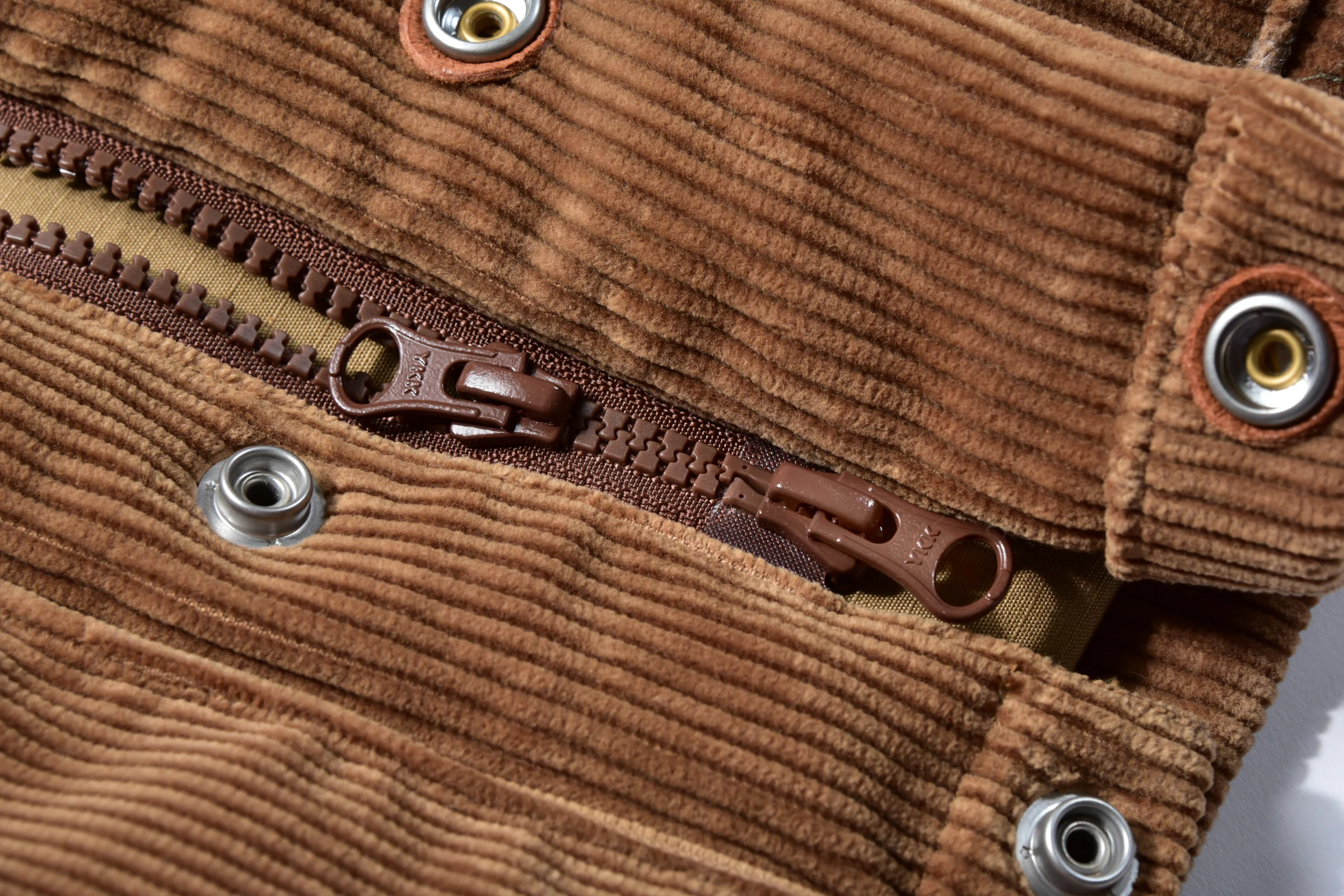 CORDUROY DOWN VEST - Image 4