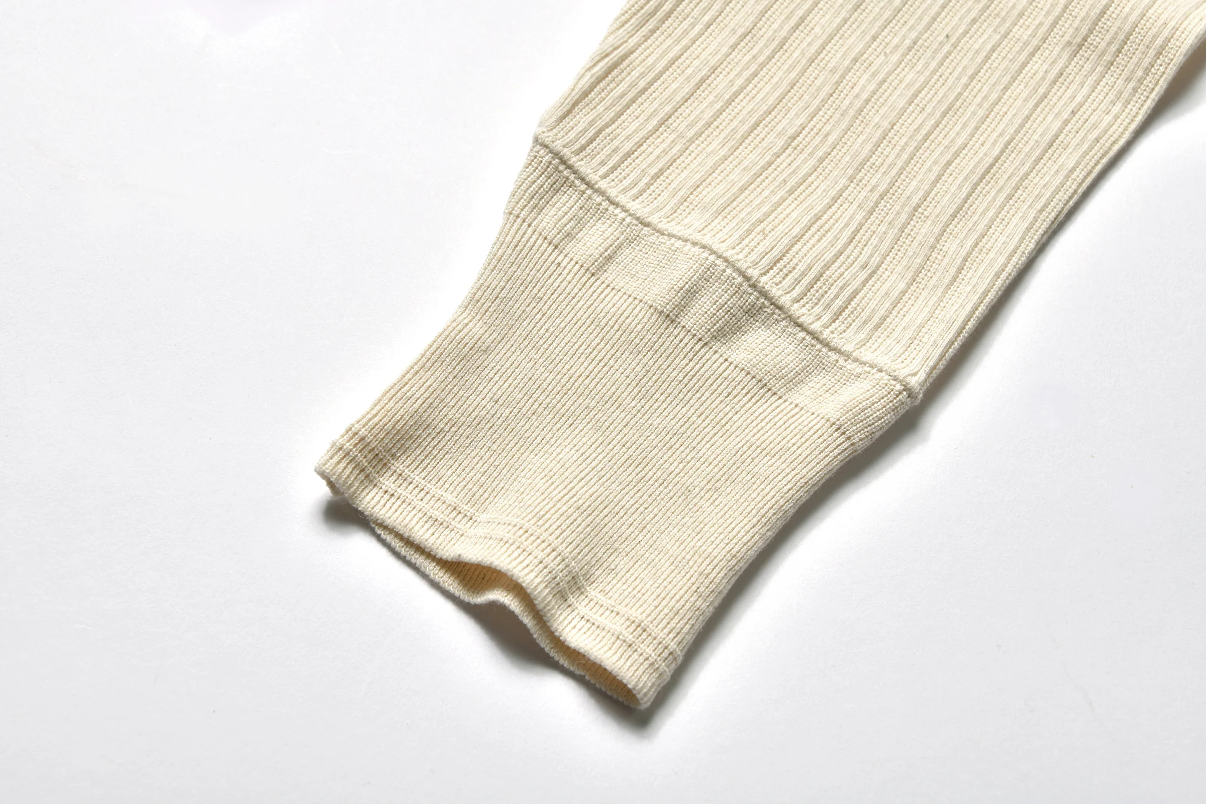 DOUBLE DIAMOND EYELET HENLEY UNDERSHIRT - Image 6