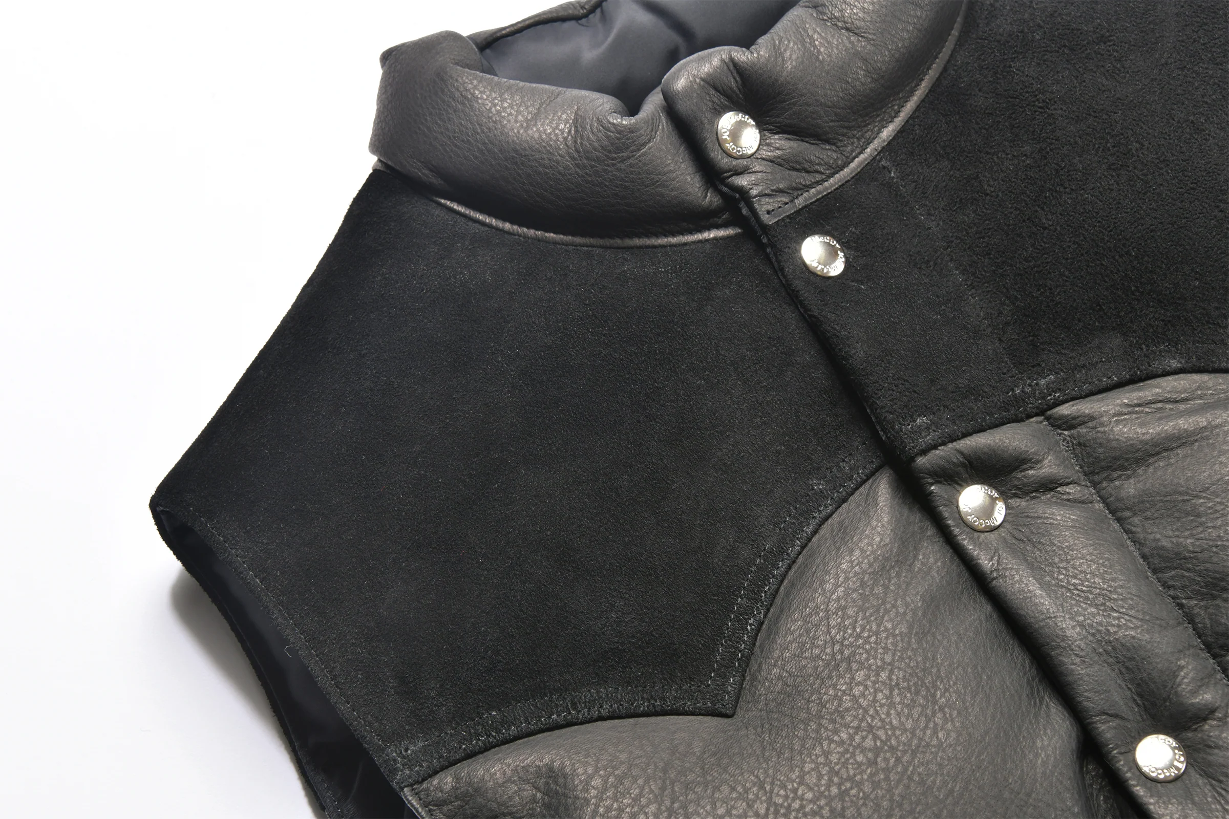 DEERSKIN DOWN VEST - Image 7