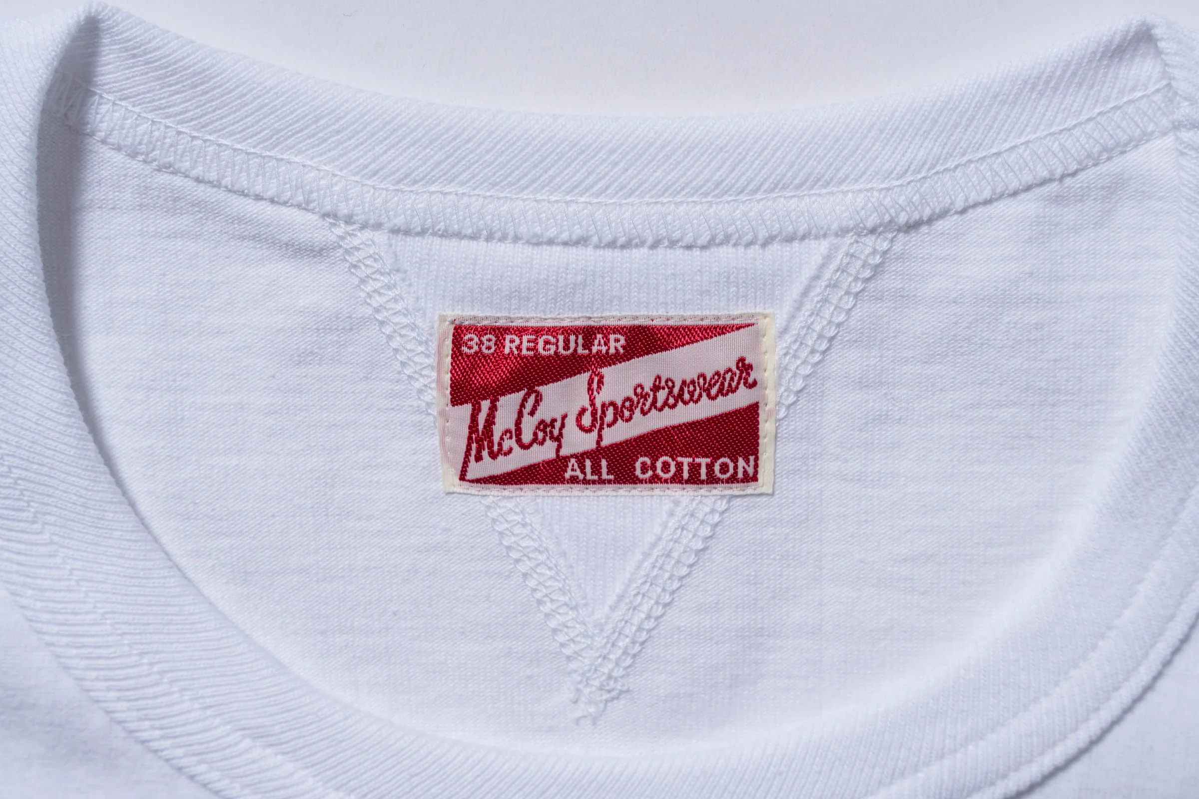 GUSSET TEE - Image 4