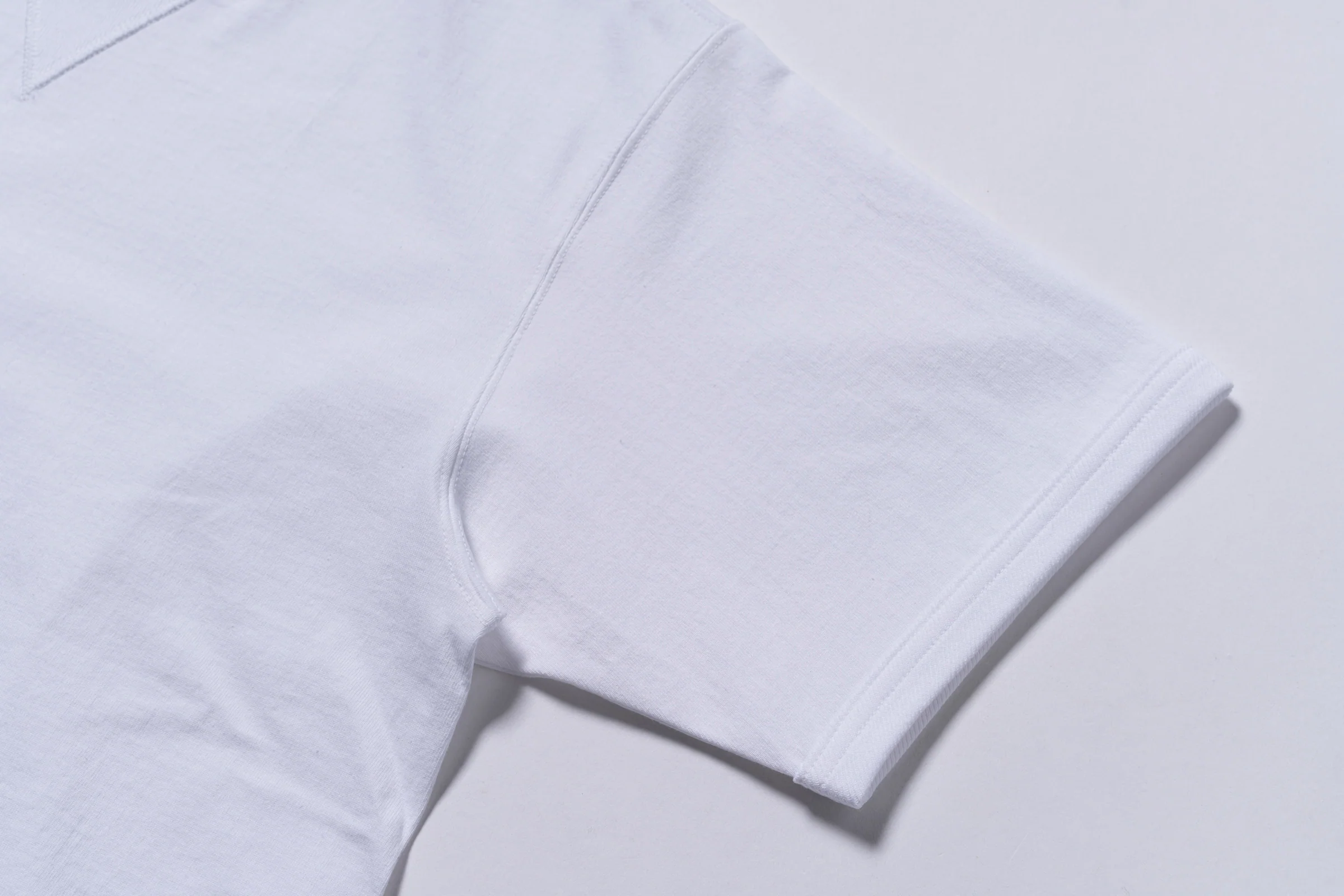 GUSSET TEE - Image 6