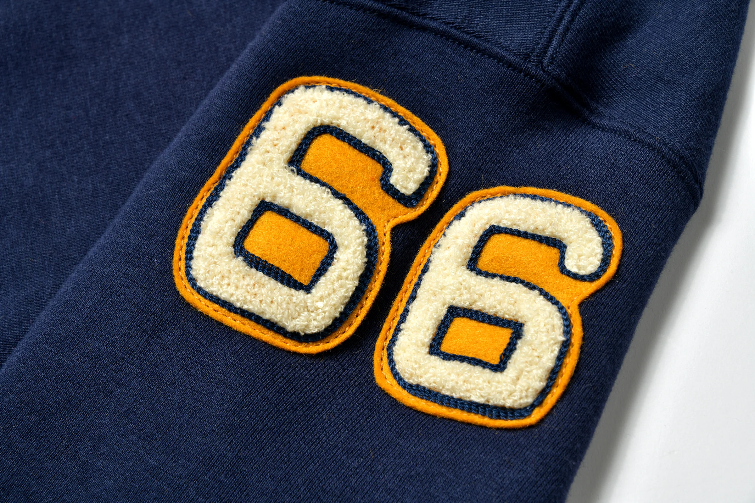 HOODED SWEATSHIRT / DUNBAR CHENILLE - Image 6