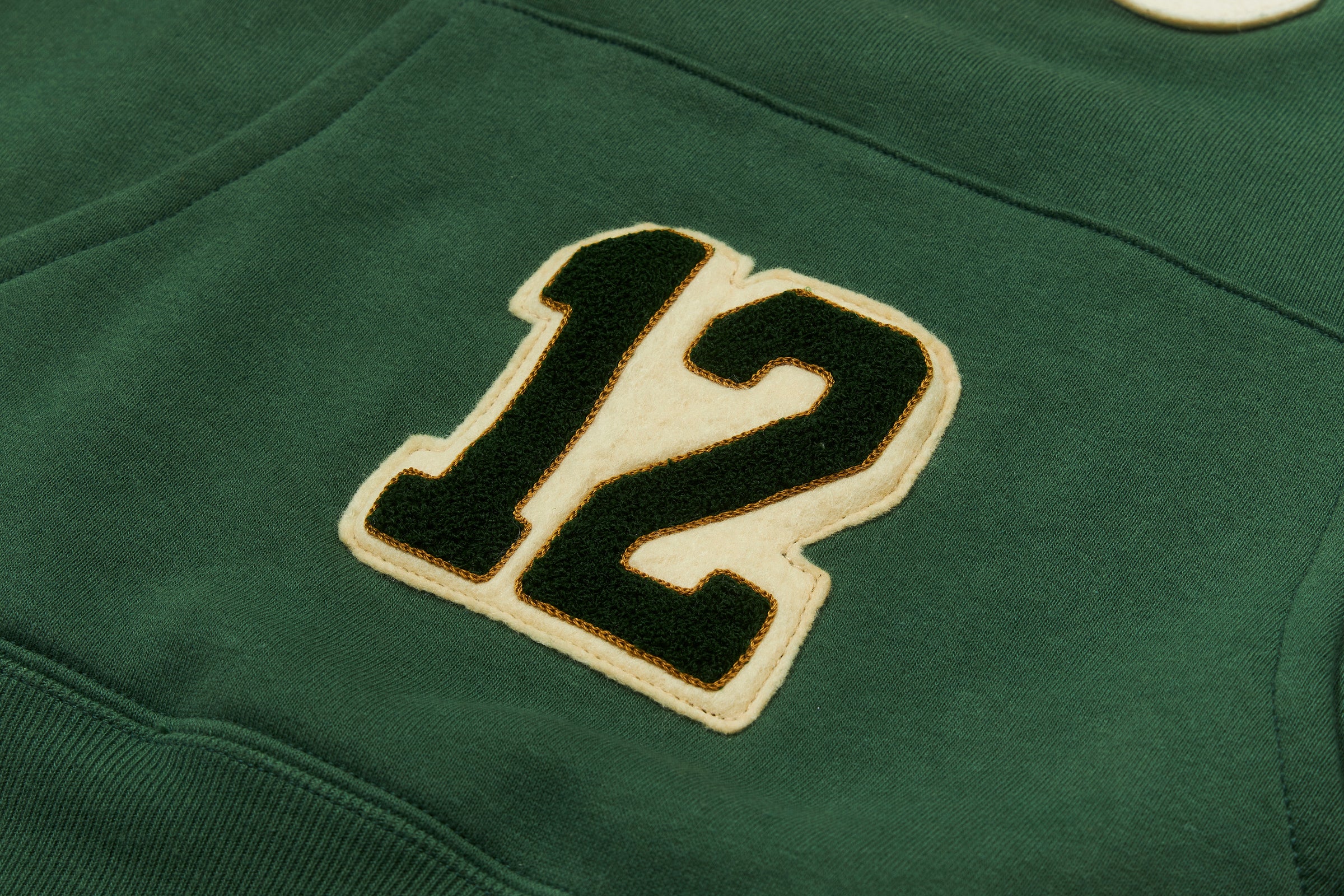 HOODED SWEATSHIRT / SHAMROCKS - Image 7