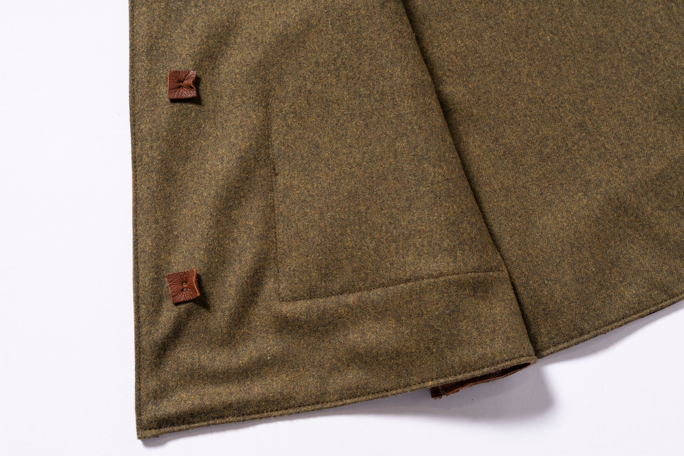 JERKIN VEST / SHEEPSKIN - Image 7