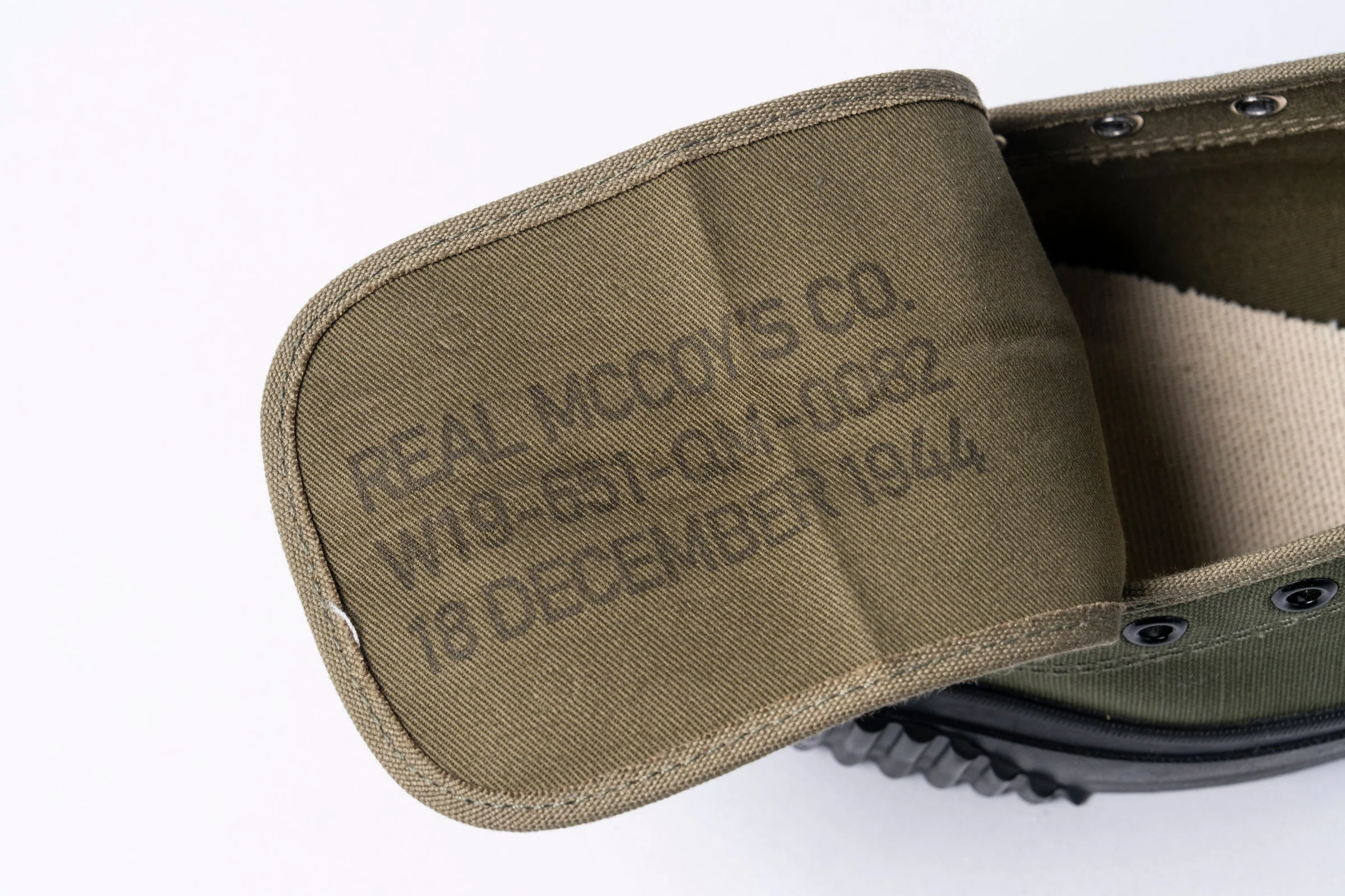 MILITARY CANVAS TRAINING SHOES - Image 4
