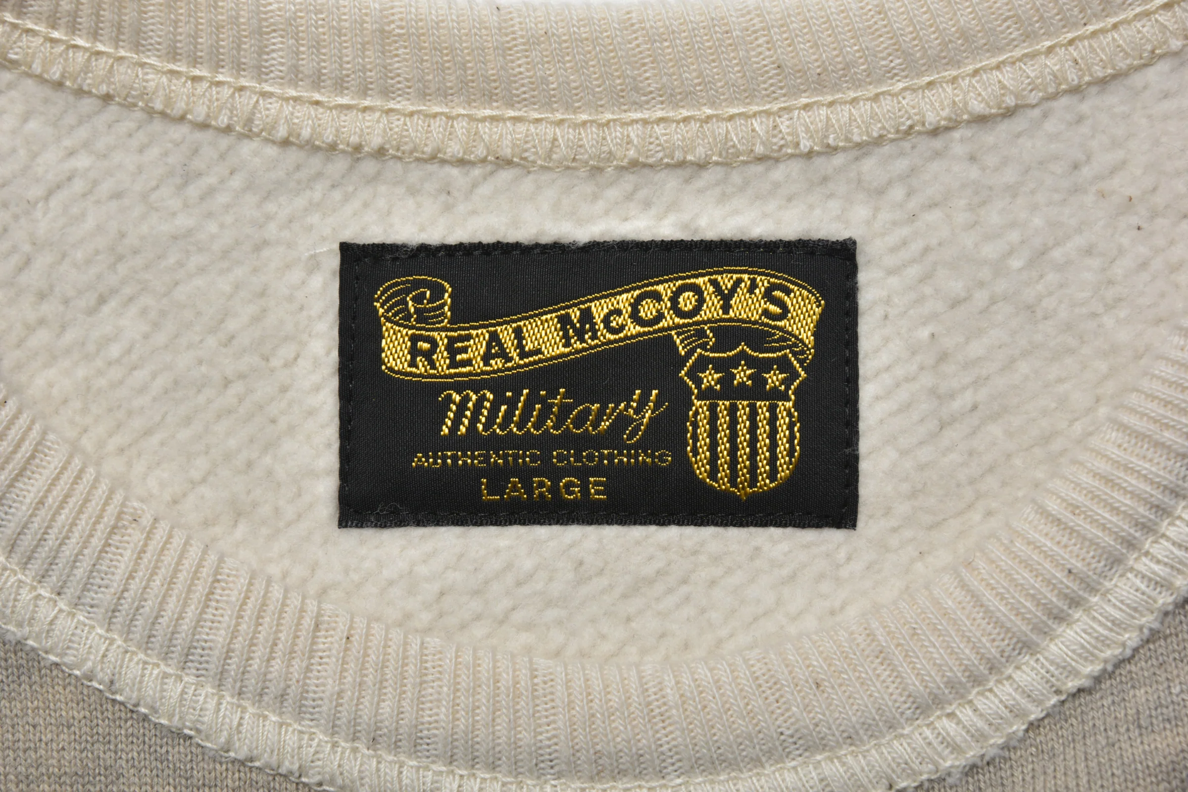 MILITARY POCKET SWEATSHIRT - Image 4