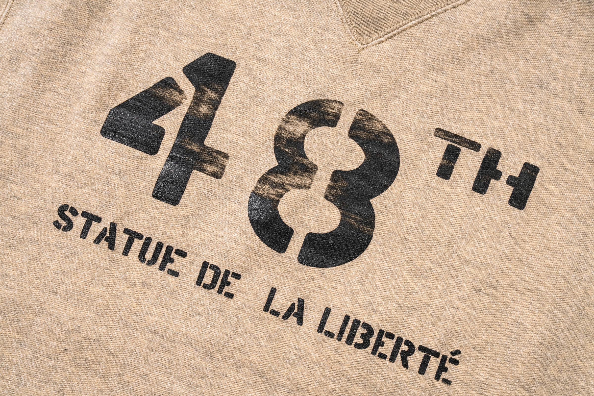 MILITARY PRINT SWEATSHIRT / STATUE de la LIBERTÉ - Image 7