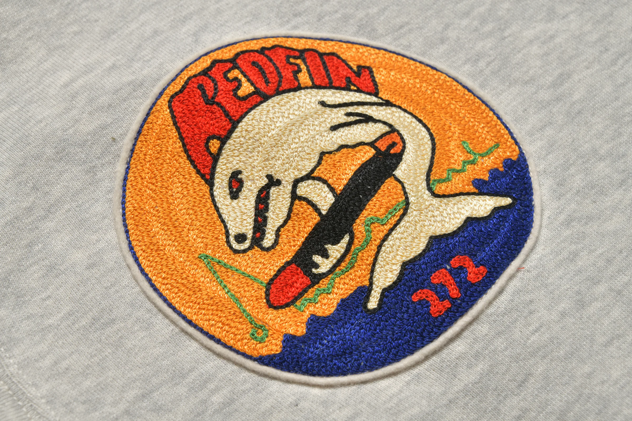 MILITARY PRINT SWEATSHIRT / USS REDFIN - Image 5