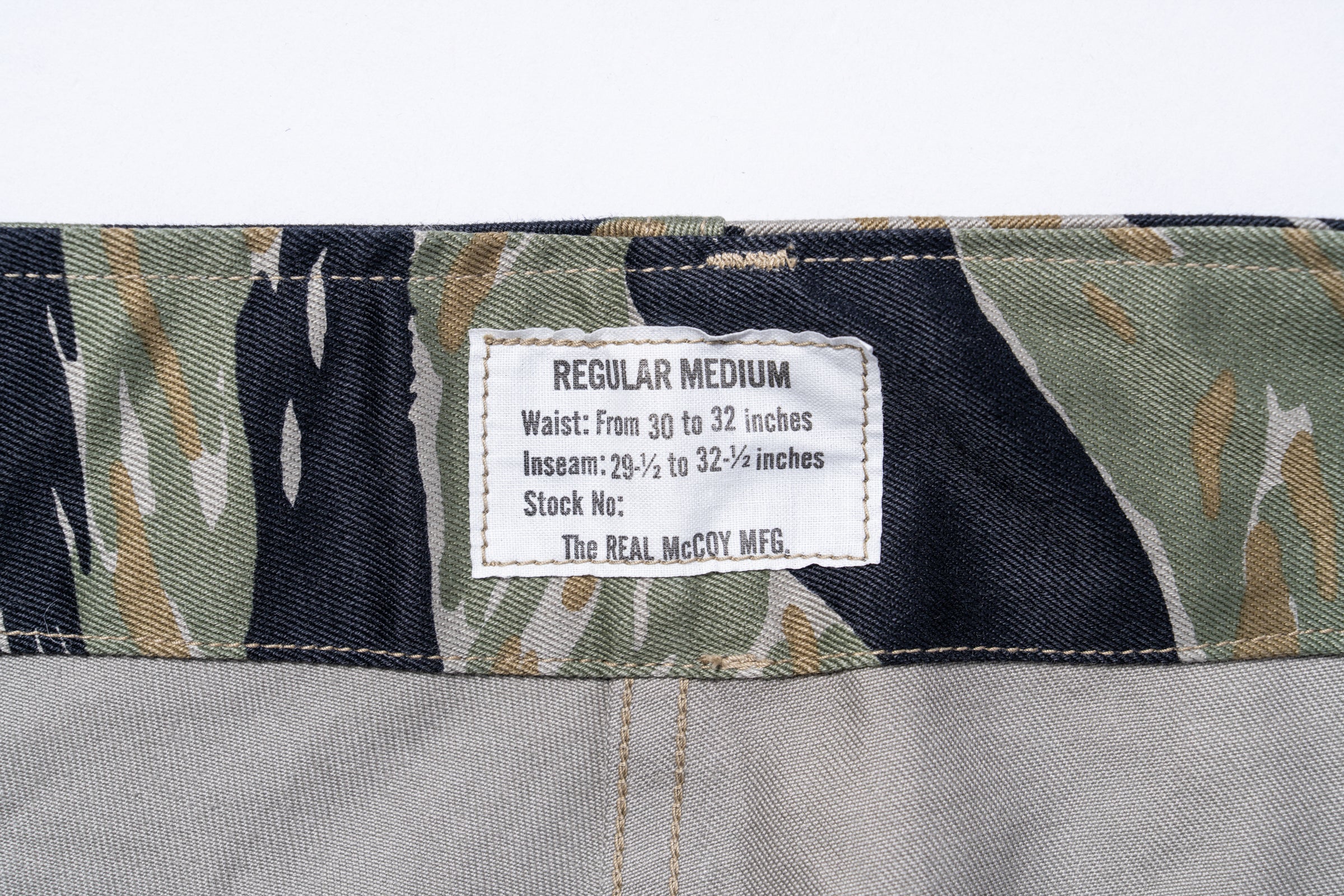 TIGER CAMOUFLAGE TROUSERS / TADPOLE - Image 4