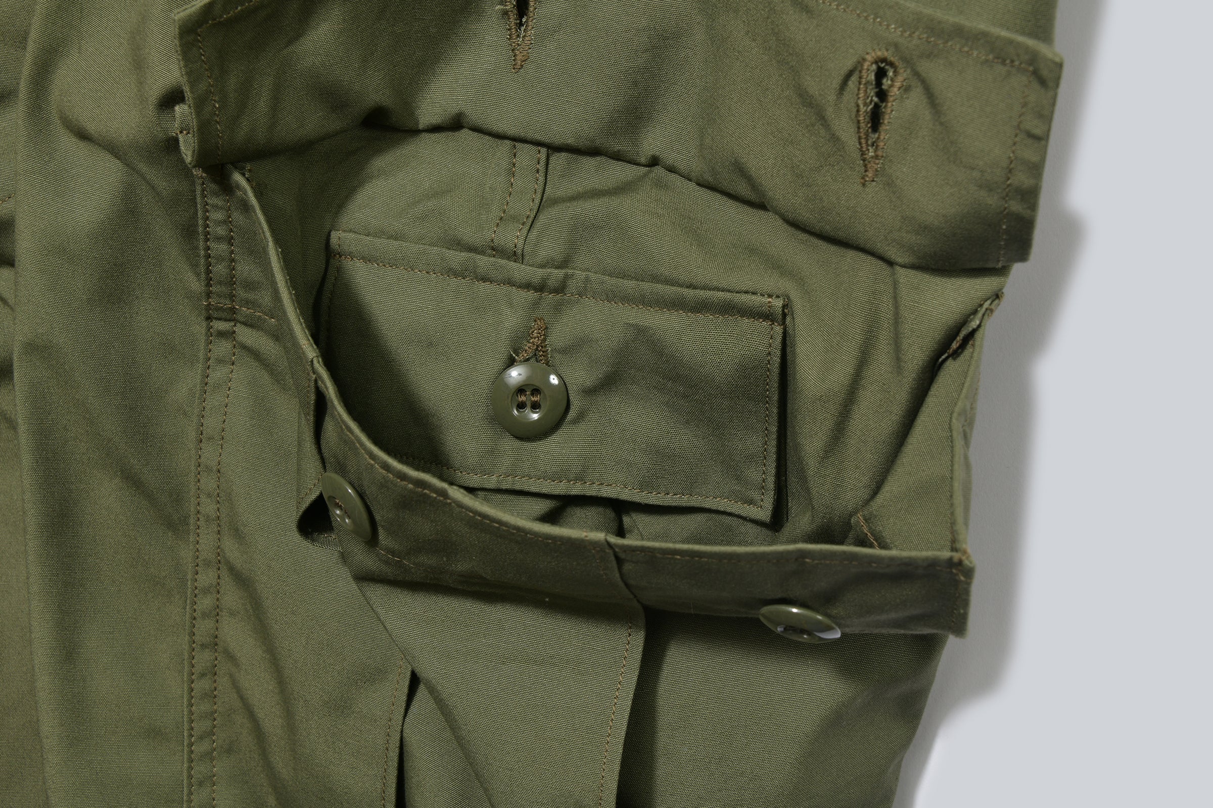 TROUSERS, MAN'S, COMBAT, TROPICAL (MODEL 220) - Image 8