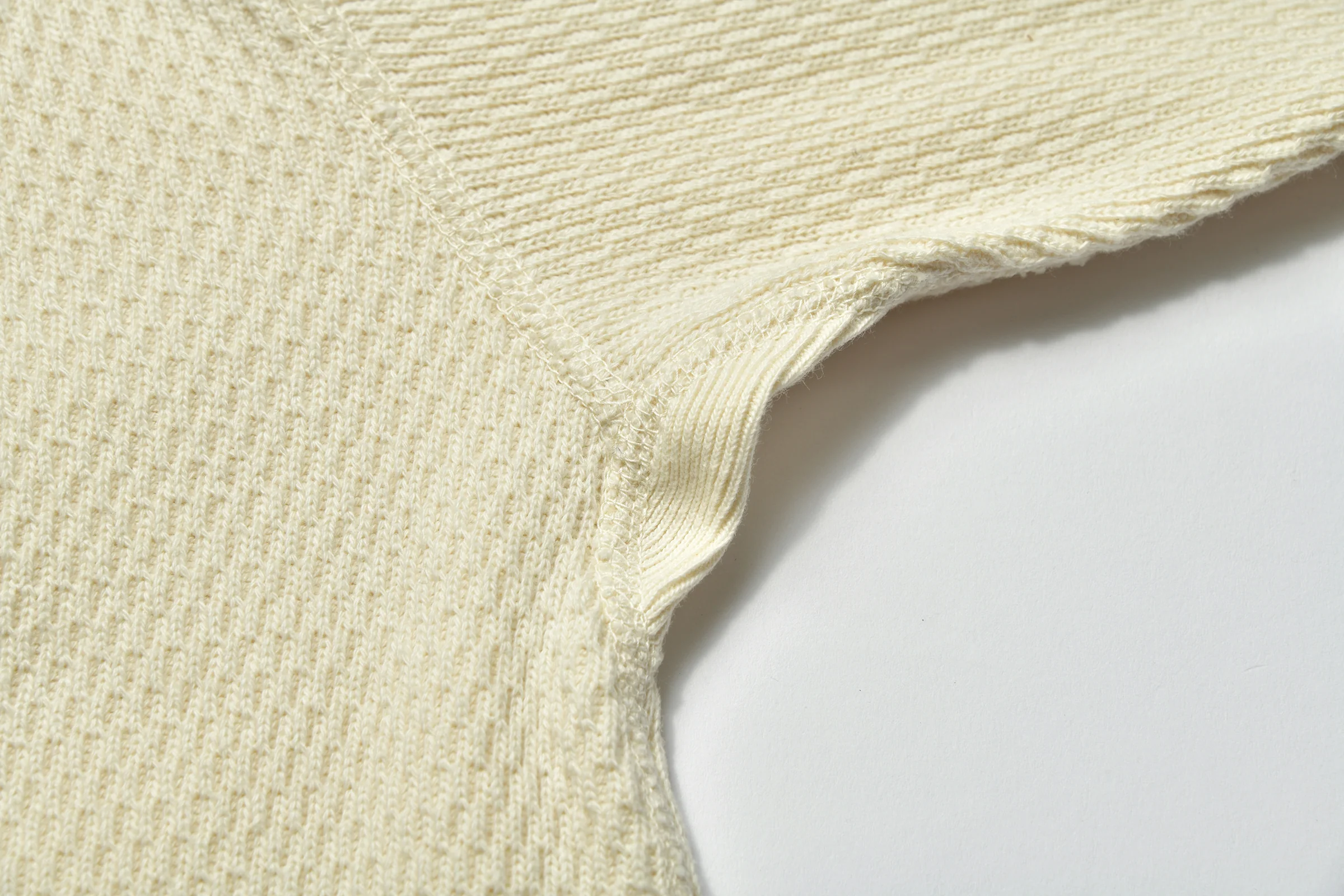 U.S. ARMY MILITARY THERMAL SHIRT - Image 5