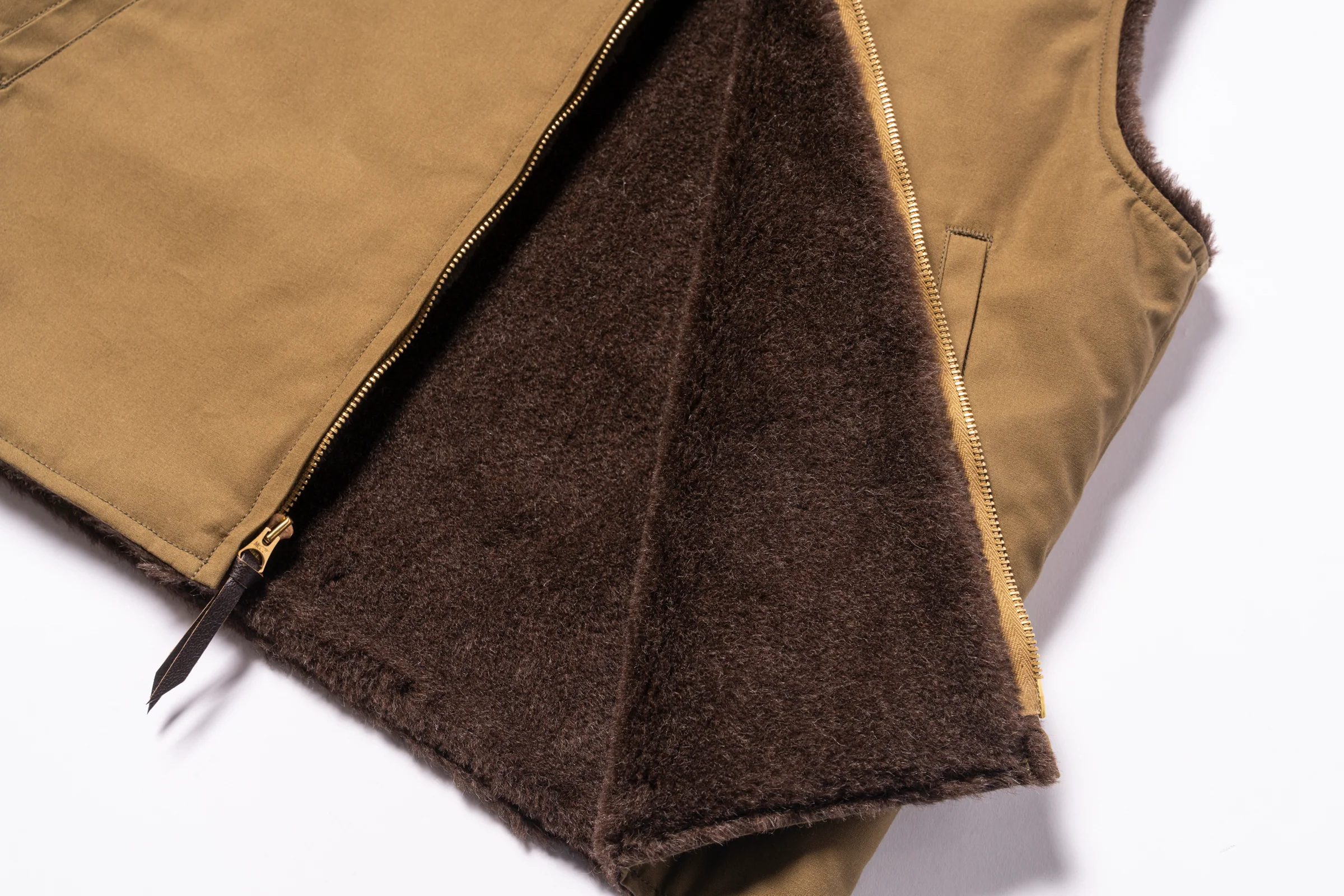 USN ALPACA VEST - Image 6