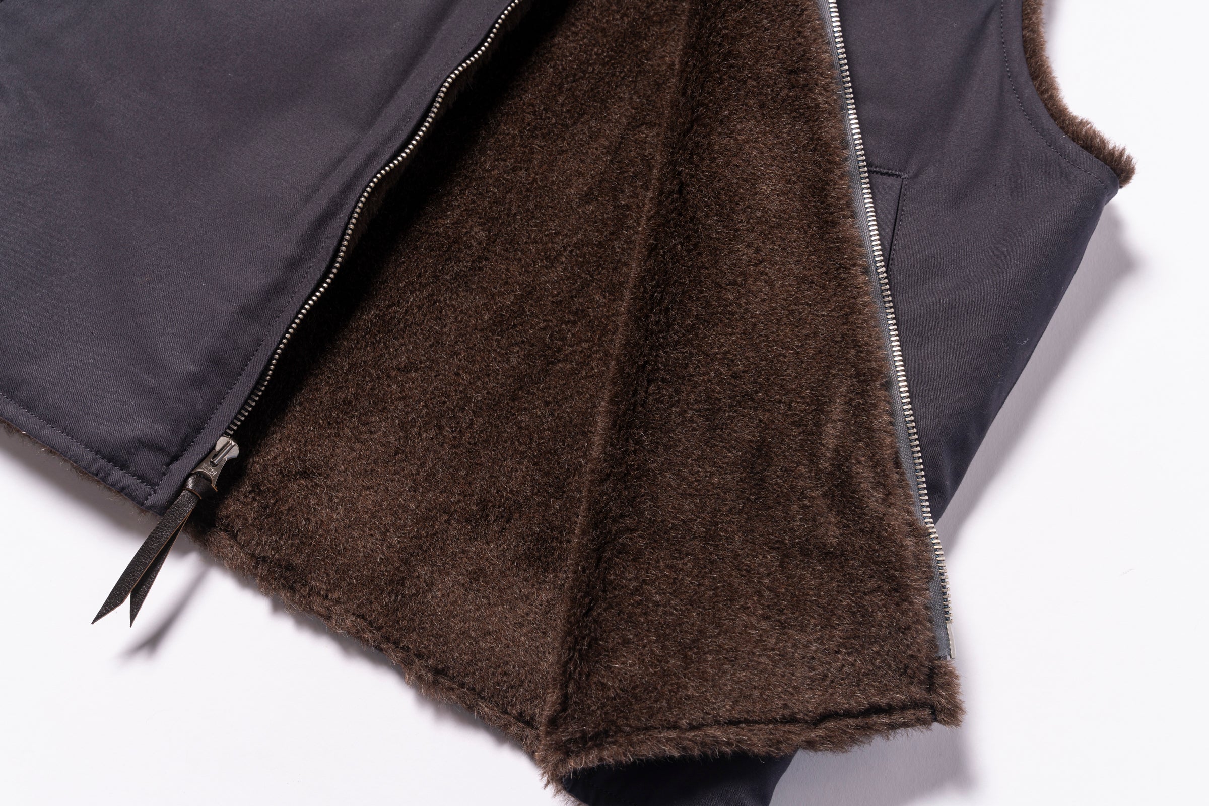 USN ALPACA VEST - Image 6